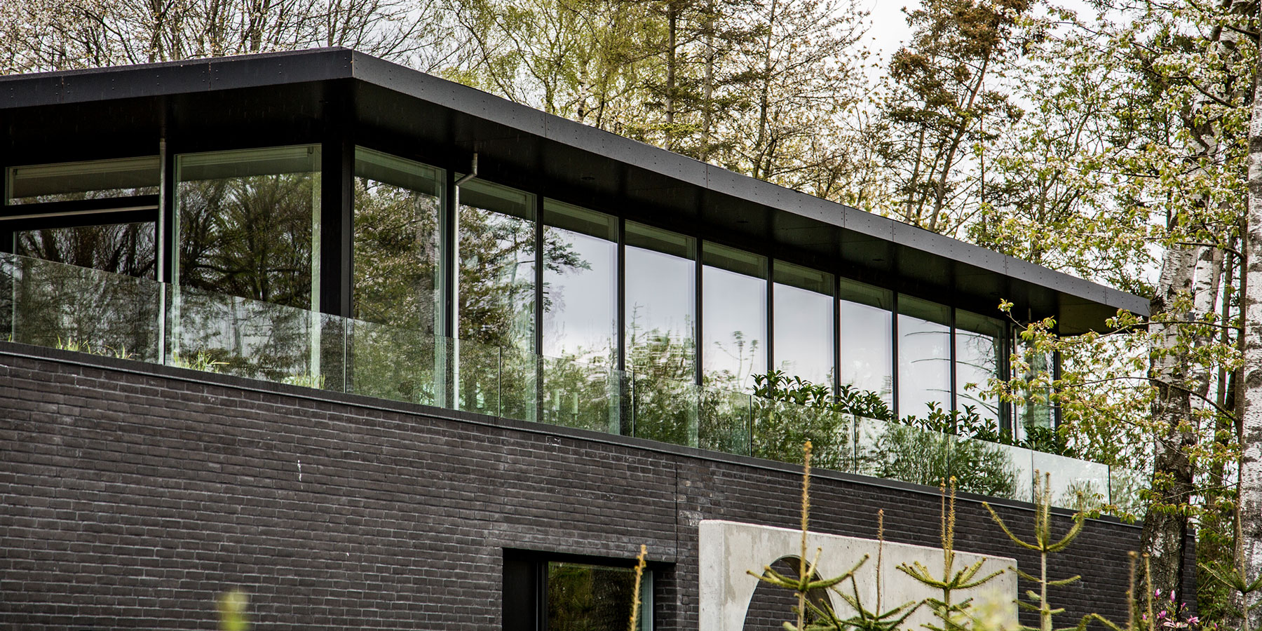 AJS. Light On. Style On.